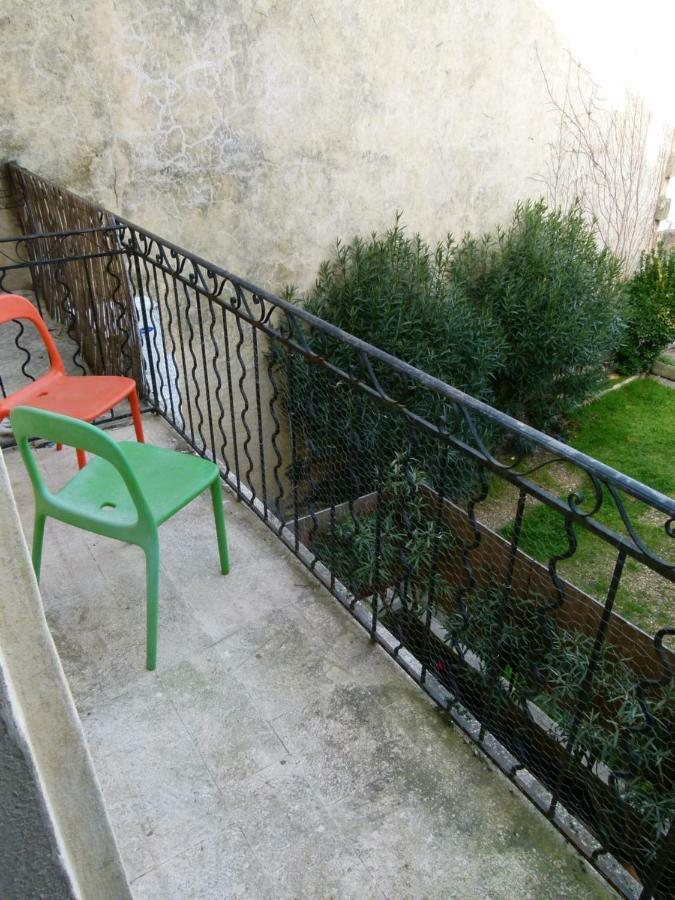Appartement Au Pied Du Gardon. Remoulins Zewnętrze zdjęcie